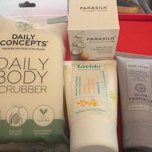 PAMPER  BUNDLE    PARASILK LAVIDO  OLIVA FARMACIA